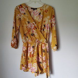 Y2K Shorts Romper Pink Florals Long Balloon Sleeves Front Crossover w/ Tie Belt